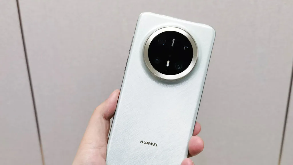 Amazing Cooling Fan Tech Benefits Unlikely for the Standard Huawei Mate 80